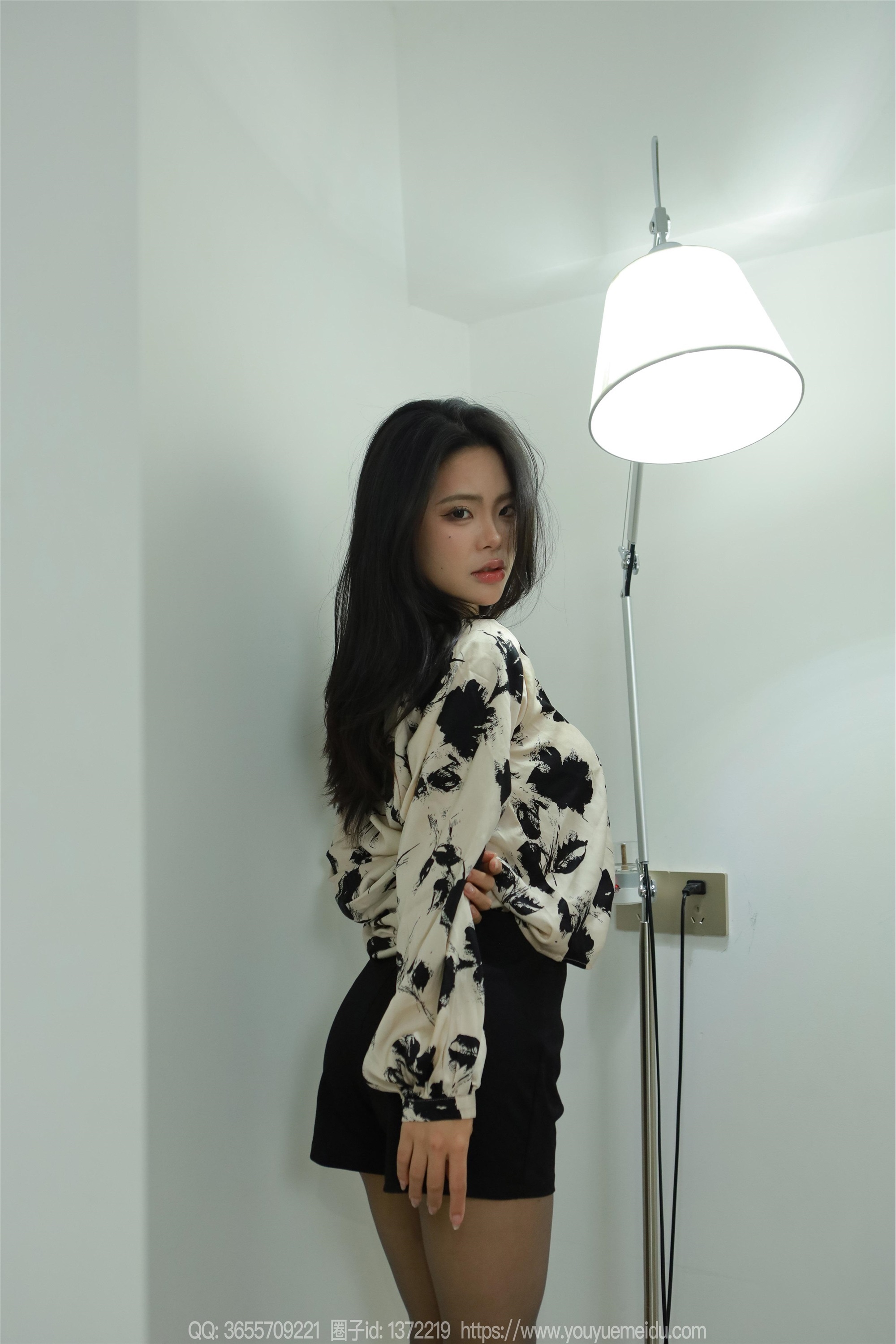 IESS异思趣向  2024.12.19 丝享家 1928 兔兔《花花衬衫（下）》